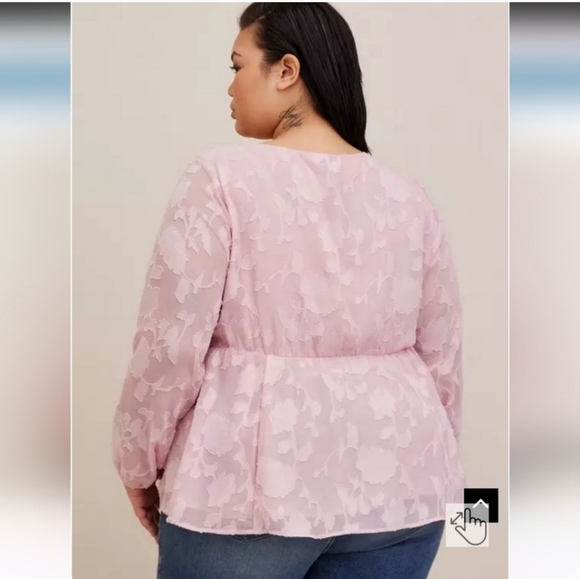 🍁🍂Nwot Torrid 2x Babydoll Clip Floral Long Sleeve Top - Picture 2 of 6